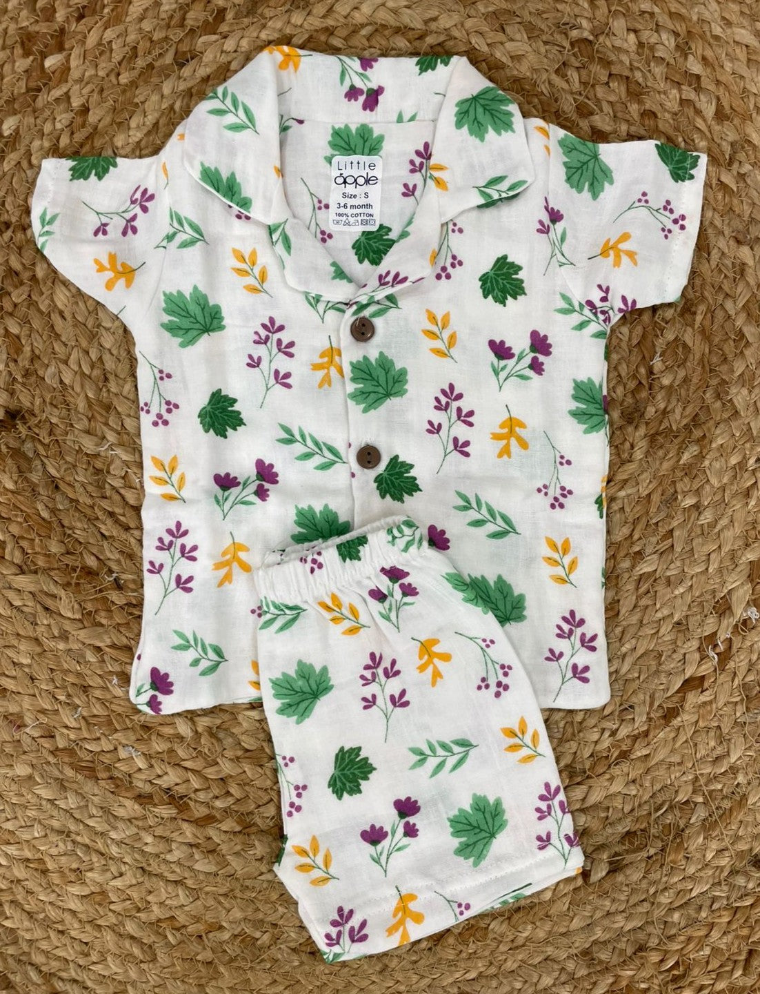 Boys shorts - Baby Bunny Print Shirt & Shorts Set white base / multicolor print