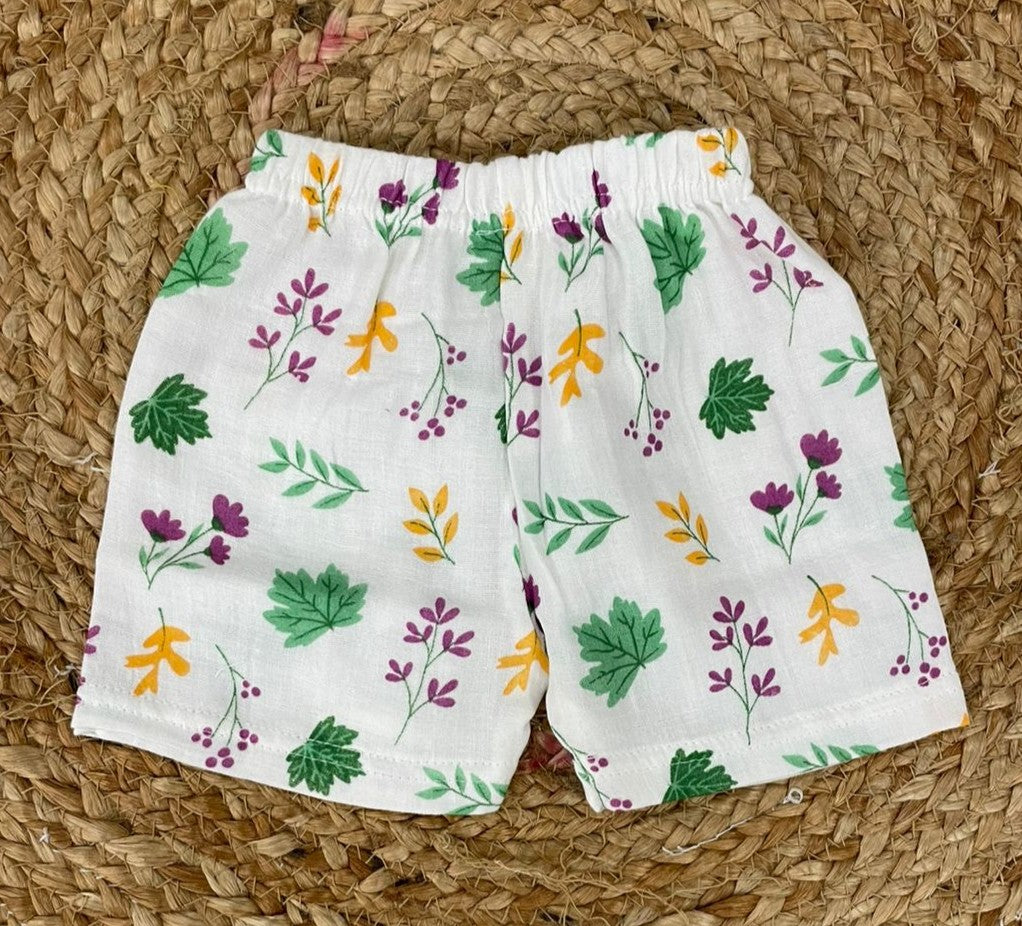 Boys shorts - Baby Bunny Print Shirt & Shorts Set white base / multicolor print