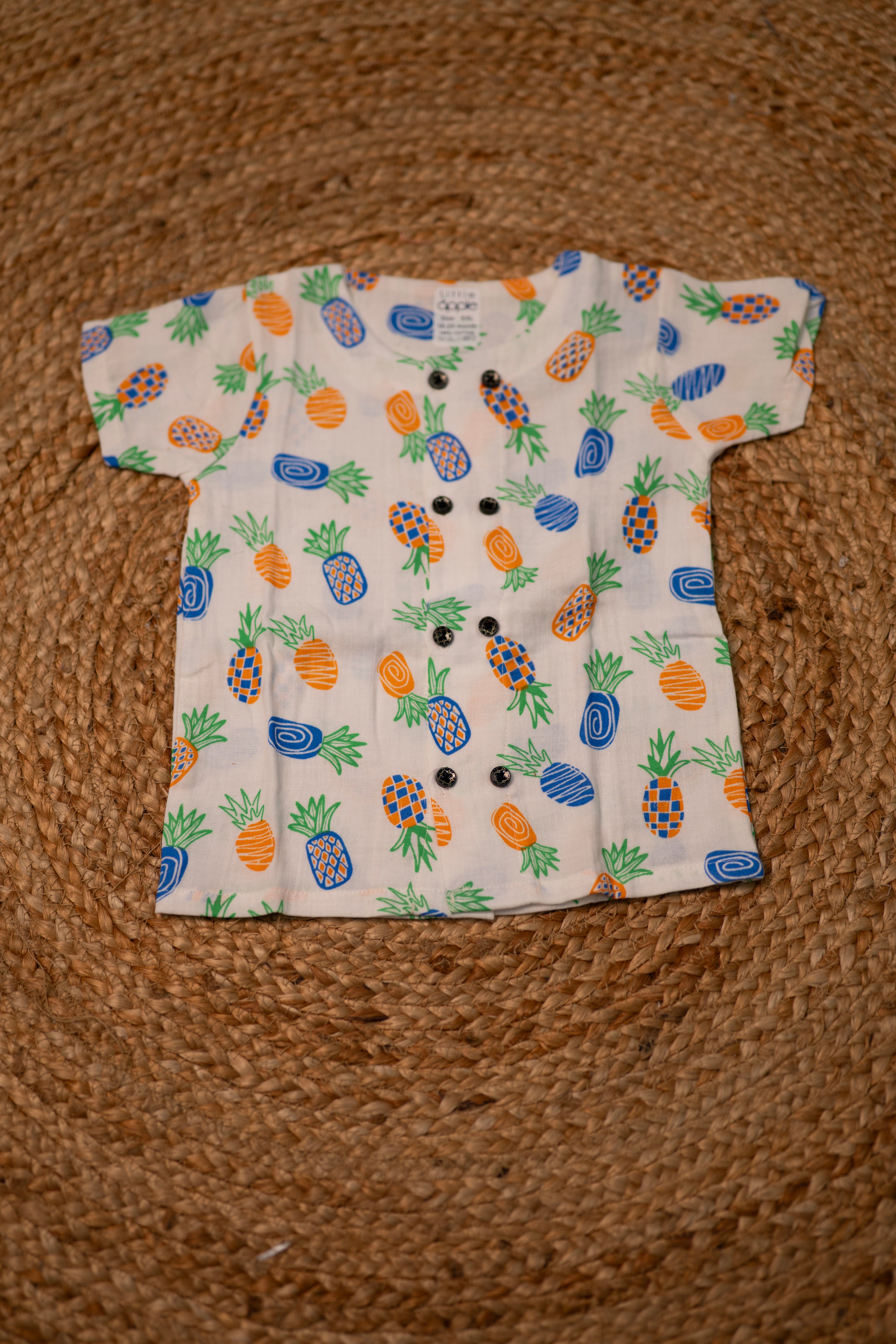 Girls shorts - Baby Bunny Print Shirt & Shorts Set half white color