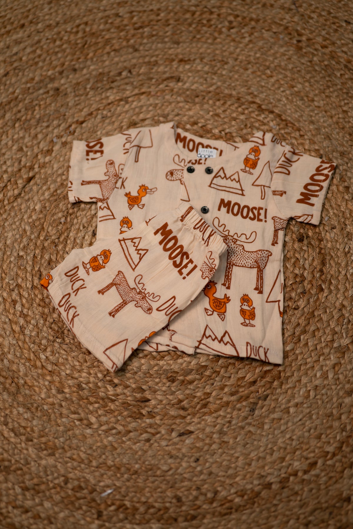 Girls shorts - Baby Bunny Print Shirt & Shorts Set Light Brown color