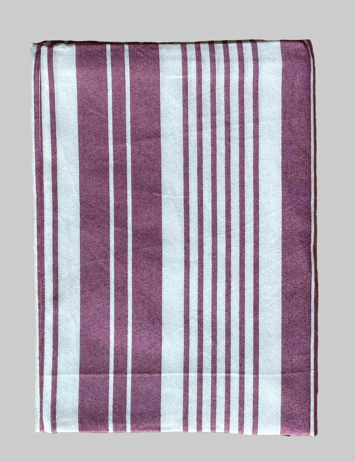 Bedsheet - white and magenta color