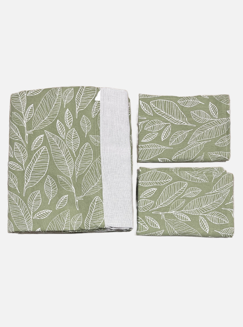 King Size Border Bedspread - Green White Leaf Gray Border