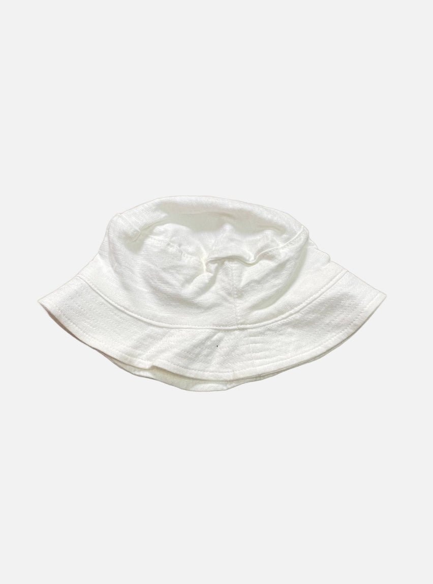 12-18 m baby hat - plain white