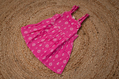 Girls Sleeveless Frock - pink color