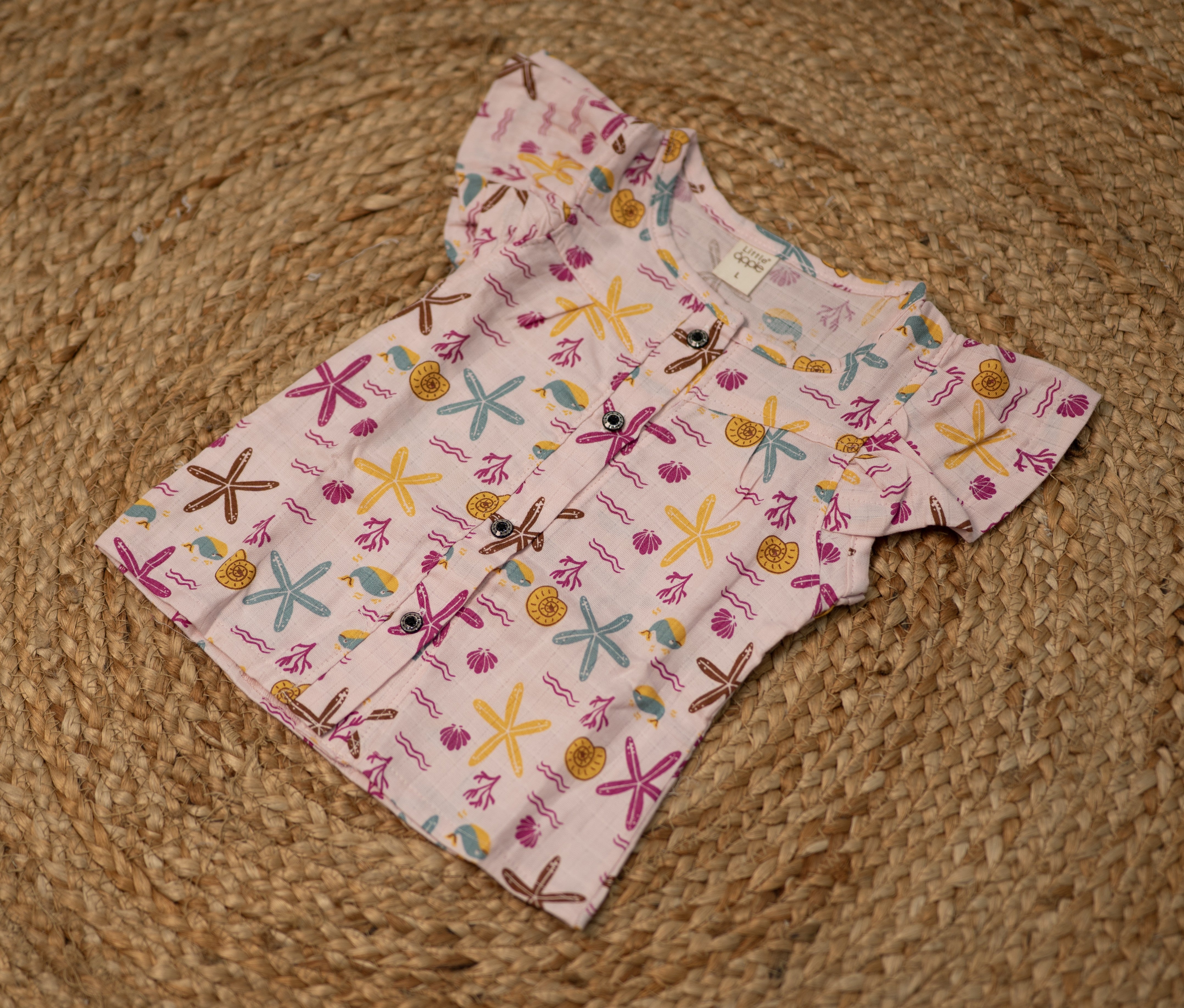 Girls shorts and top - pink color