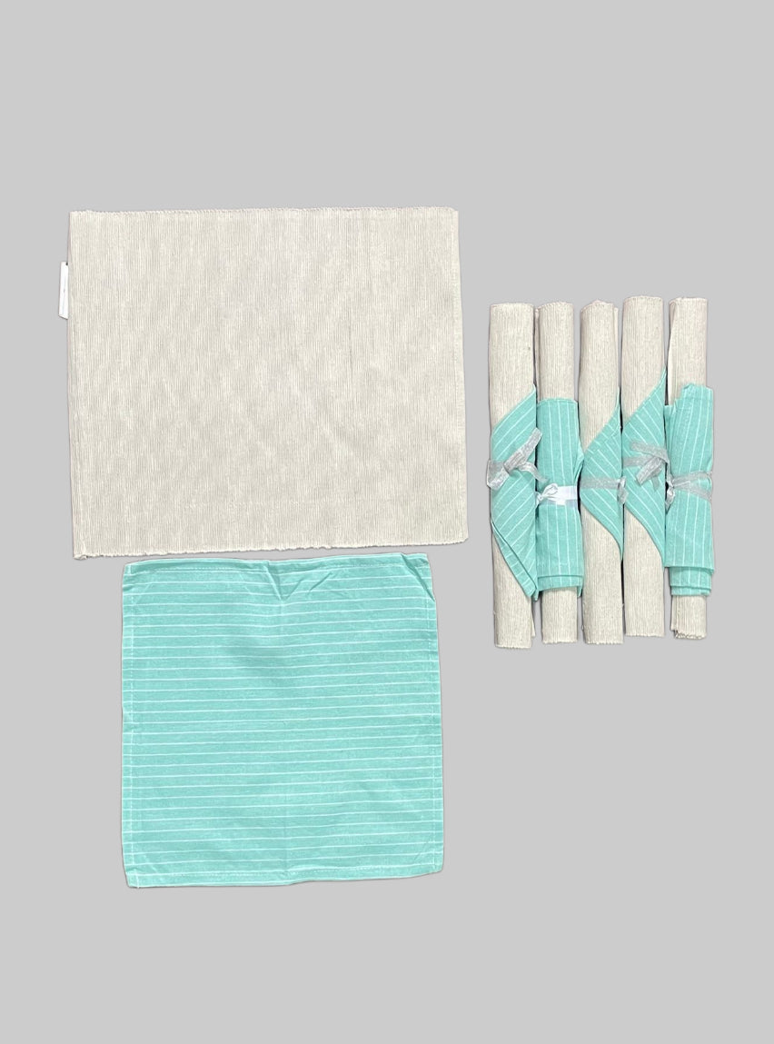 Placemats with Napkin set - Light Grey With Green