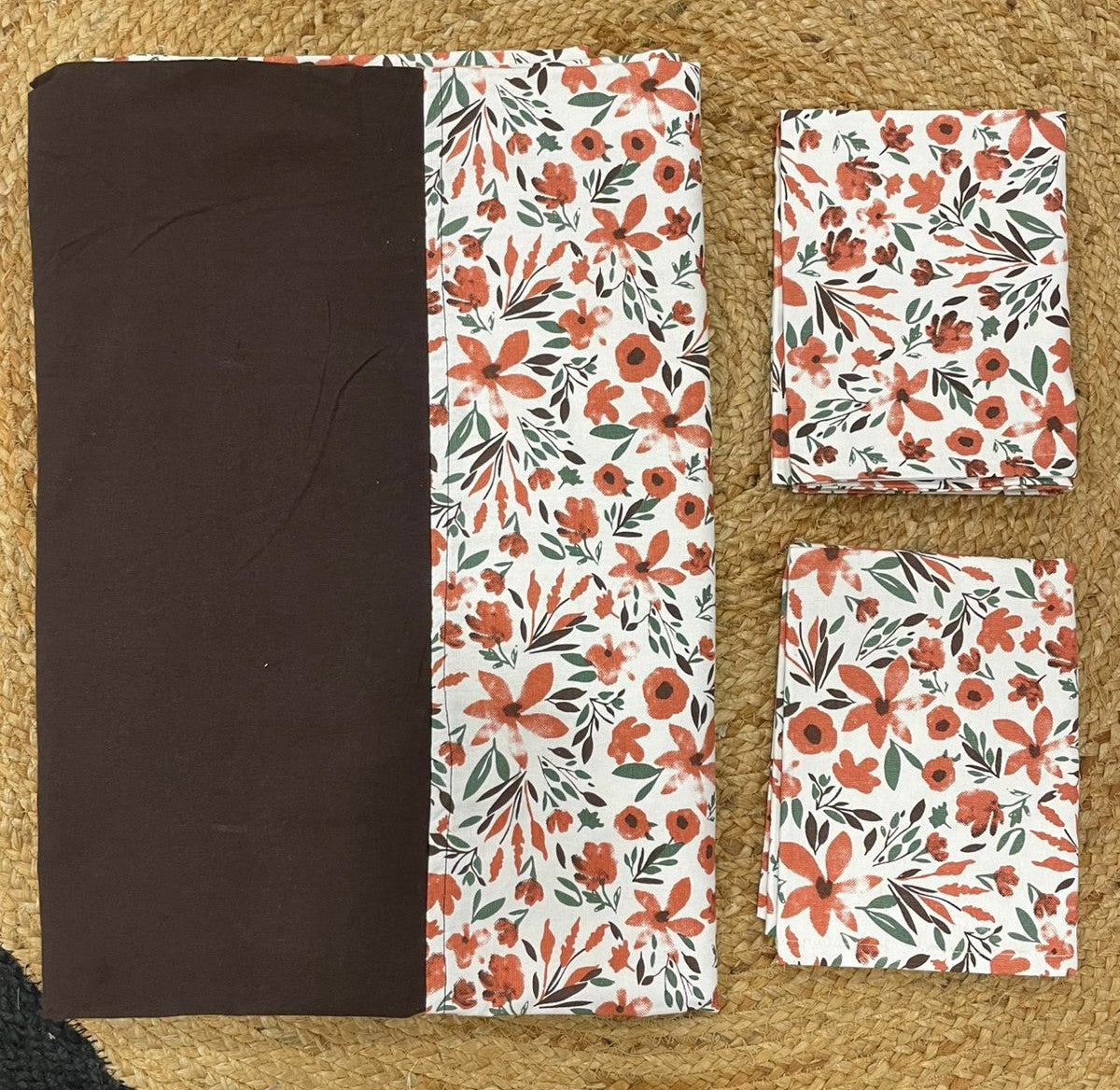 Queen size border bedspread - Brown with flower pattern