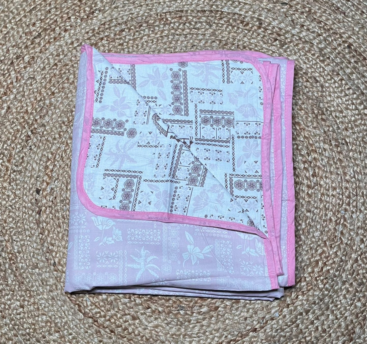 Single dohar - white and pink colour