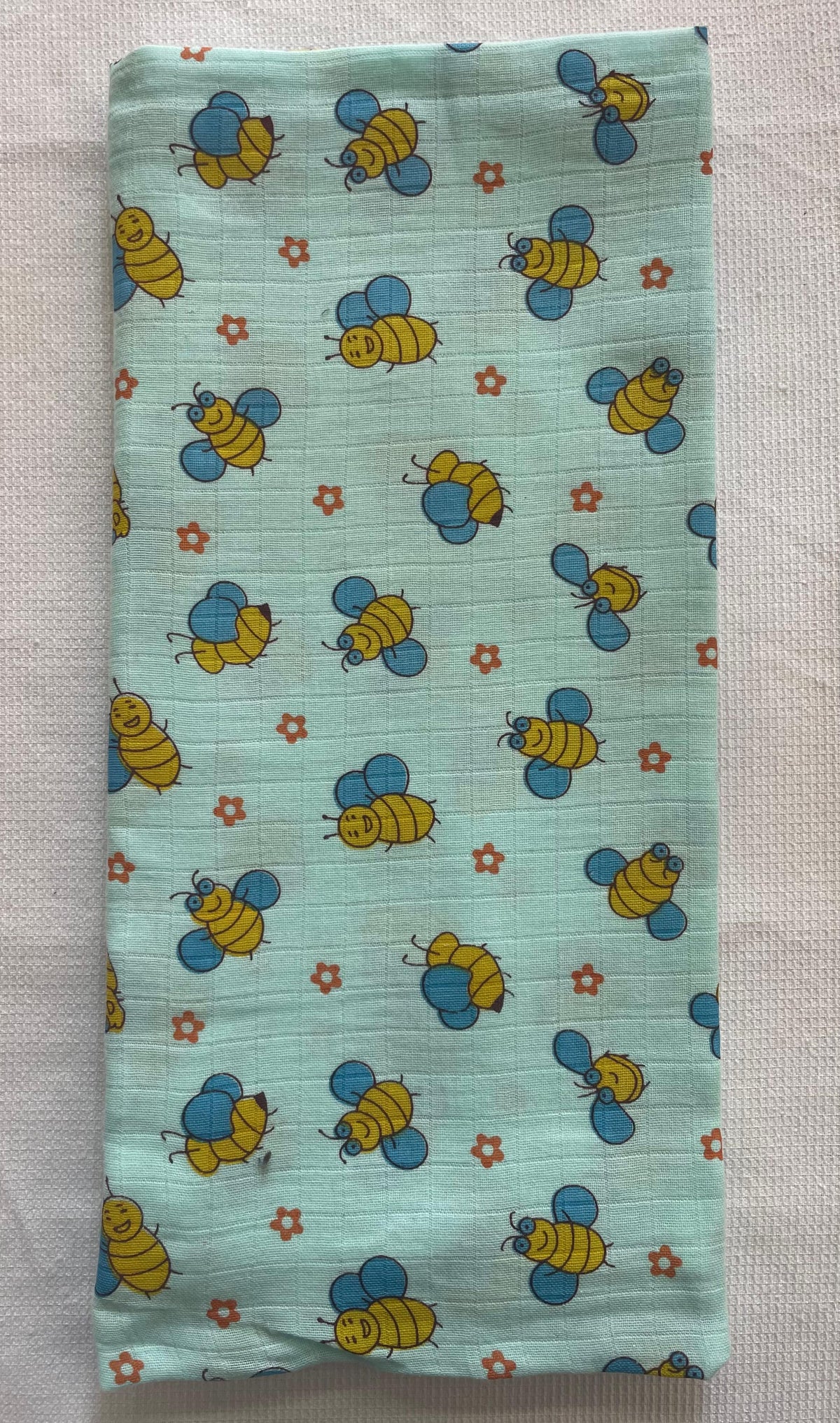 Aqua Base Bees Print Muslin Towel